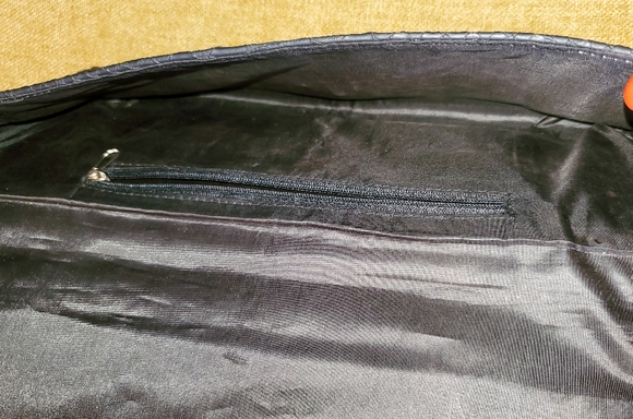 🖤🤍 clutch - Picture 2 of 4